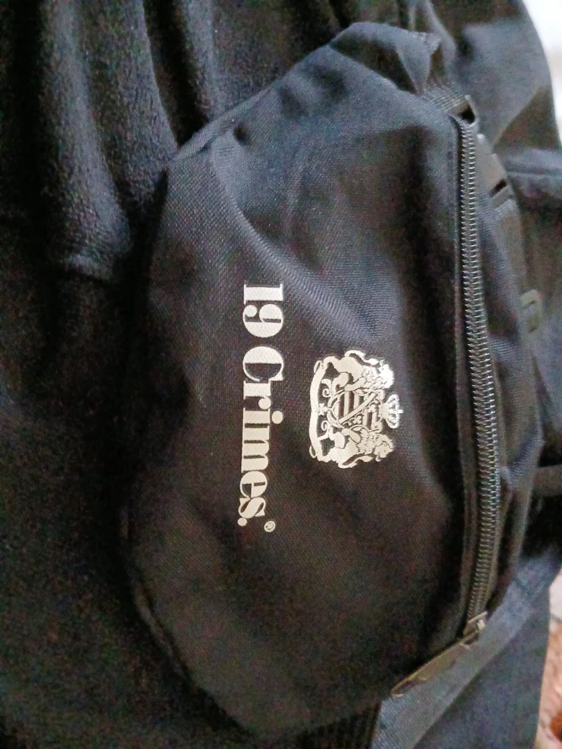 19 Crimes Black Fanny Pack / Waist Bag