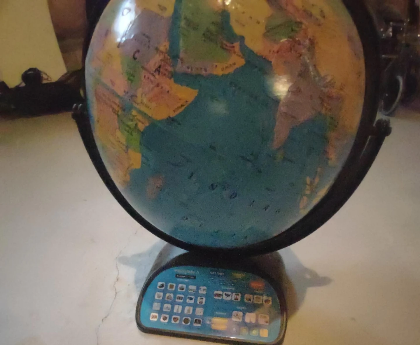 Electronic Learning Globe