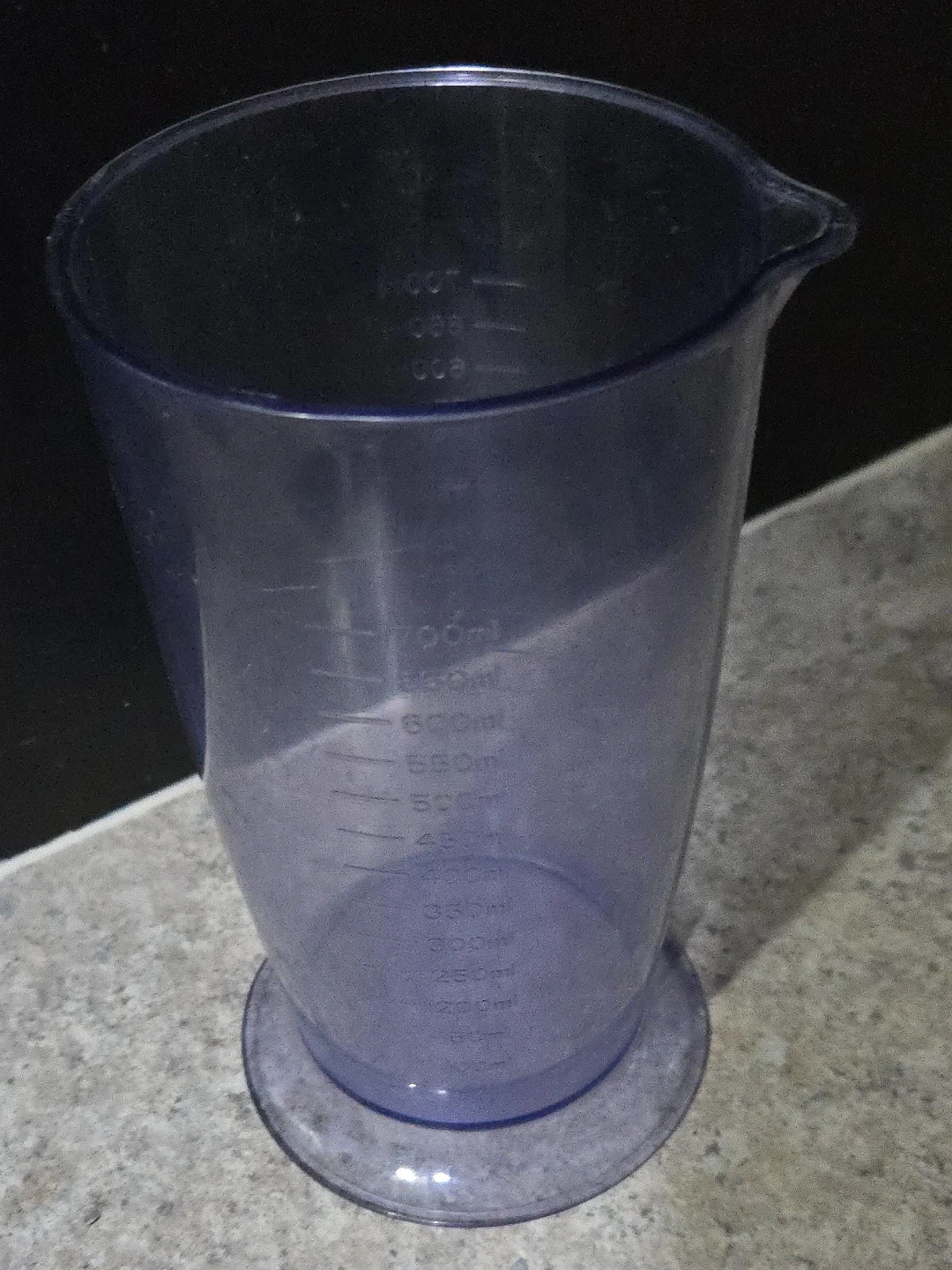 Purple Plastic Measuring Cup - 700ml