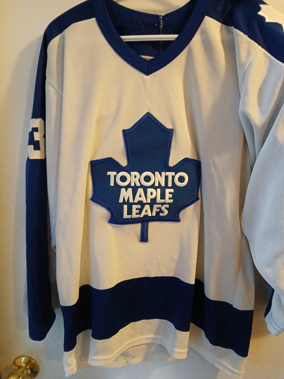 🏆 Toronto Maple Leafs Hockey Jersey