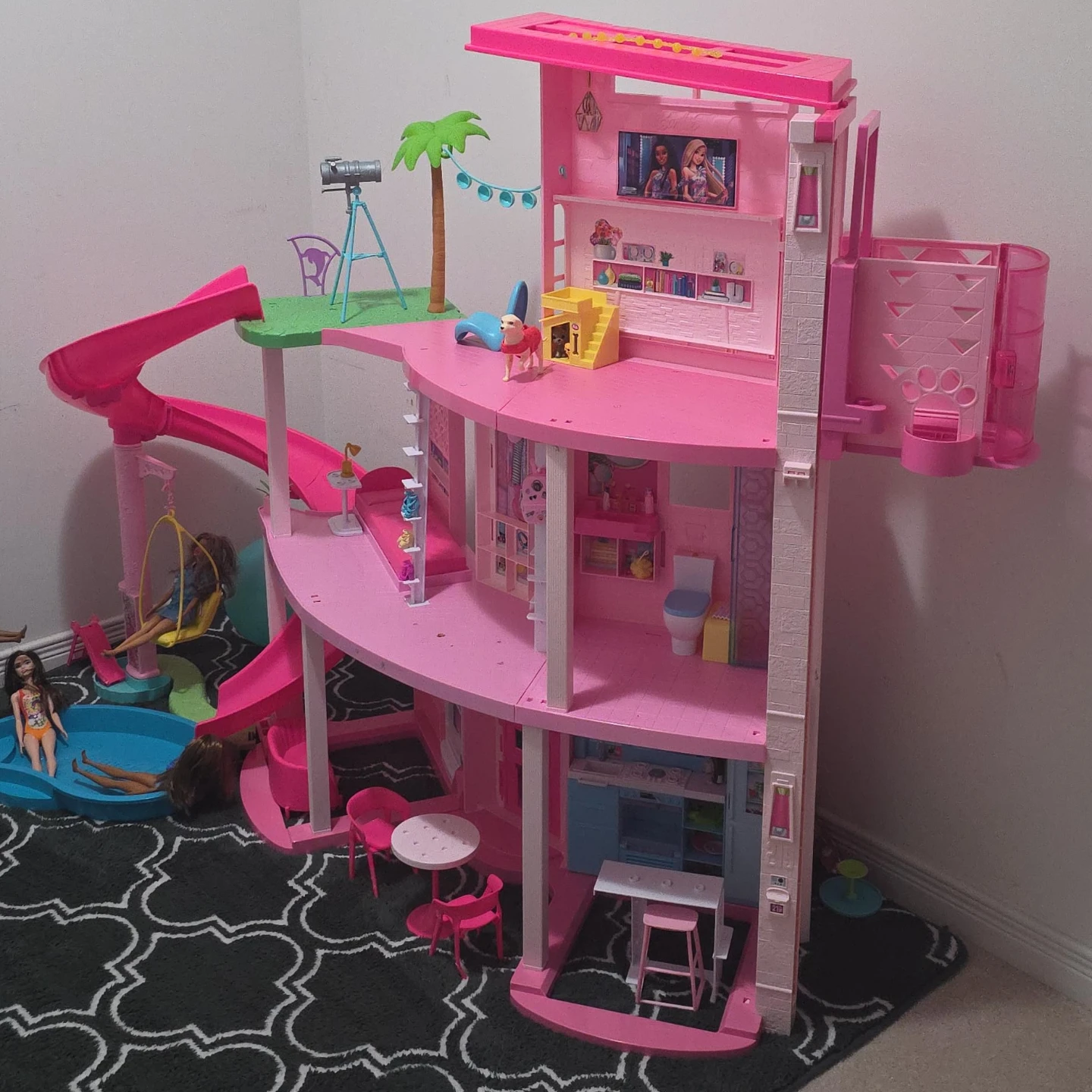 Barbie Dreamhouse Playset