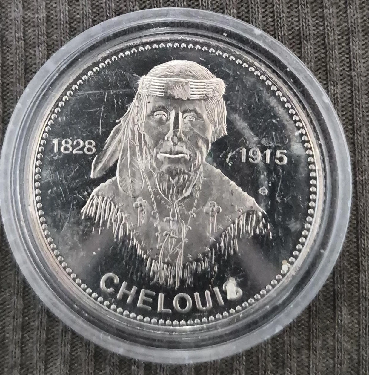 Cheloui commemorative coin