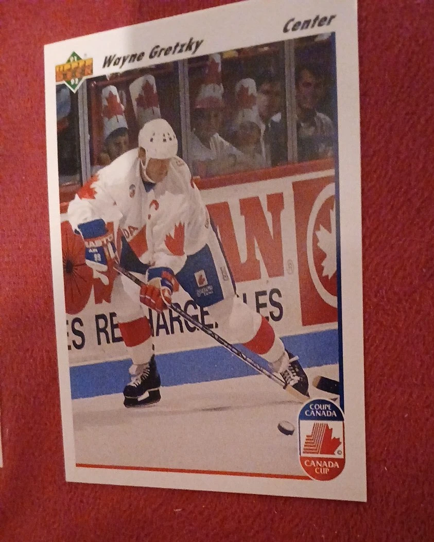 Wayne Gretzky 1991 Upper Deck Canada Cup Hockey Card