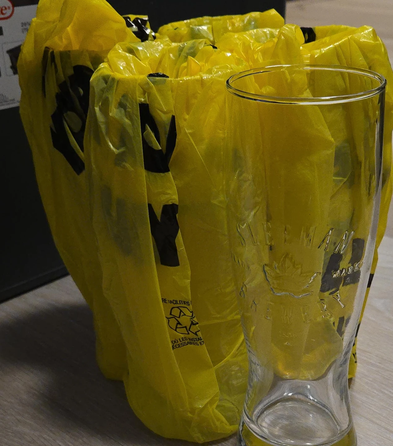 Sleeman Canada Pint Glass
