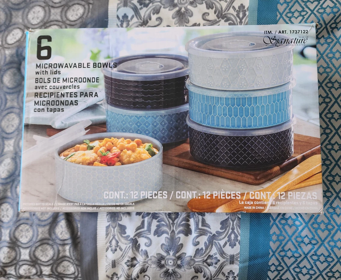 Signature Housewares 6 Microwavable Bowls with Lids