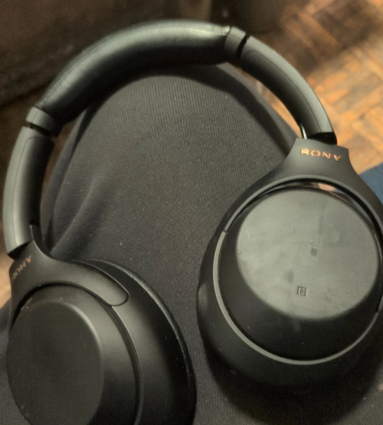Sony WH-1000XM4 Wireless Noise Cancelling Headphones