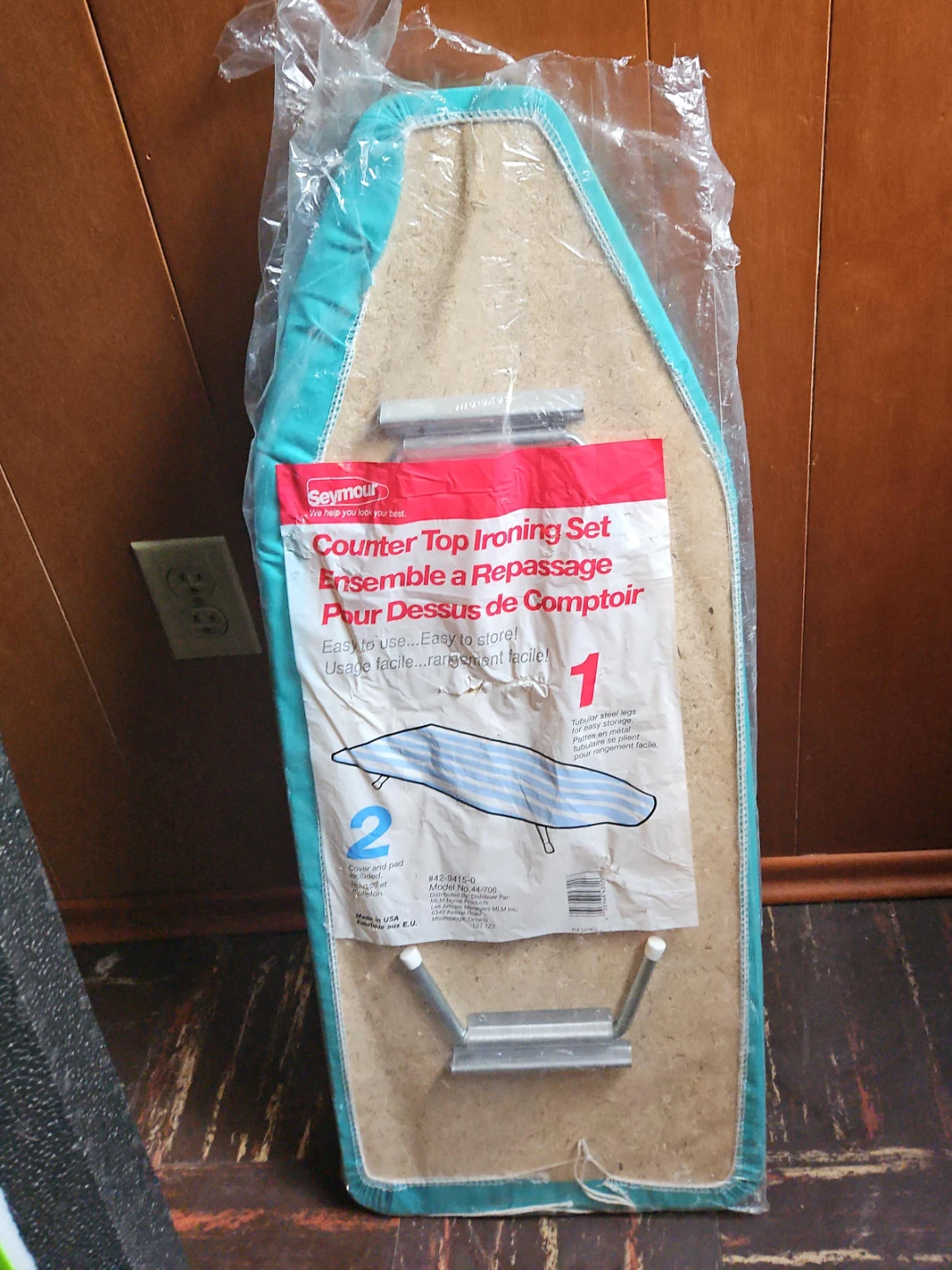 Seymour Counter Top Ironing Set