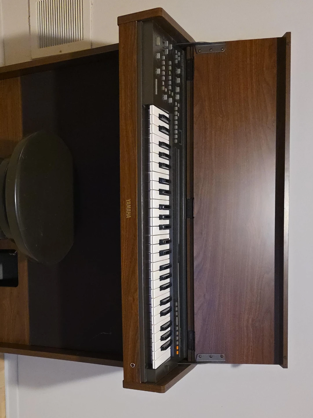 Yamaha Organ
