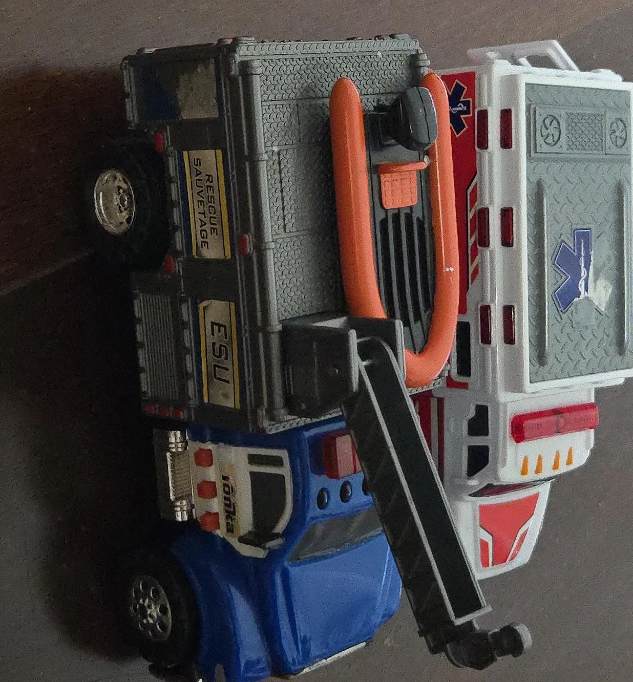 Tonka Rescue ESU Ambulance Truck Toy