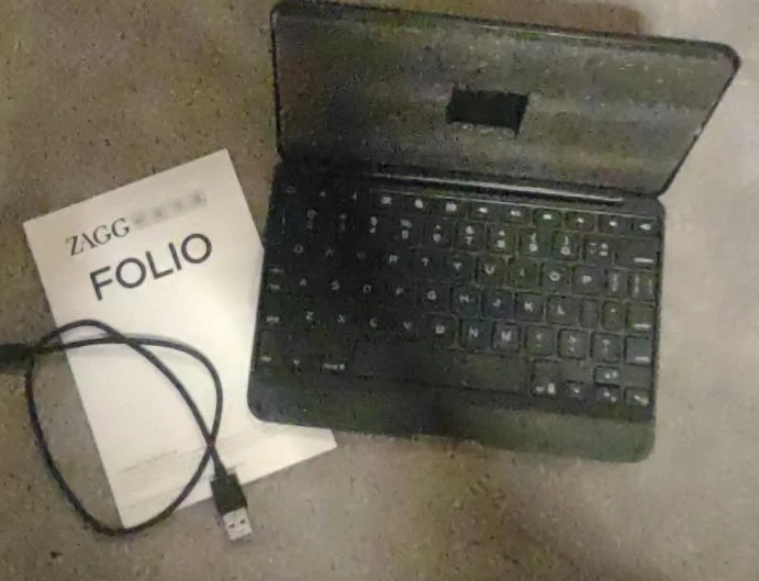 ZAGG Folio Keyboard Case