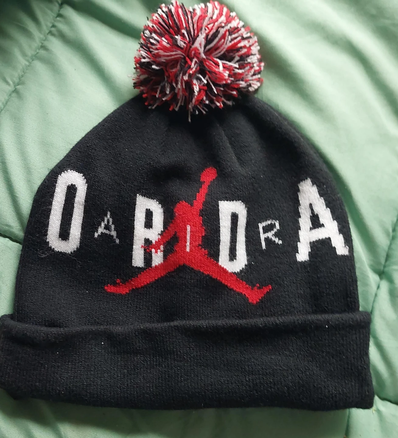 🥕Air Jordan Beanie with Pom Pom