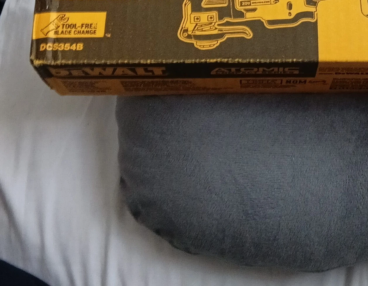 DeWalt DCS354B Oscillating Multi-Tool