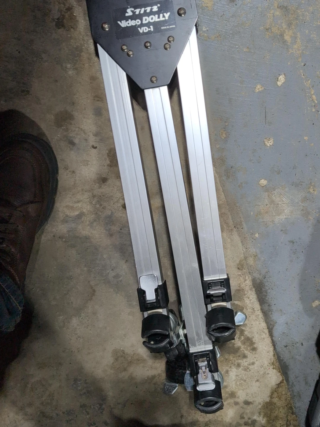 Slik Video Dolly for Tripod