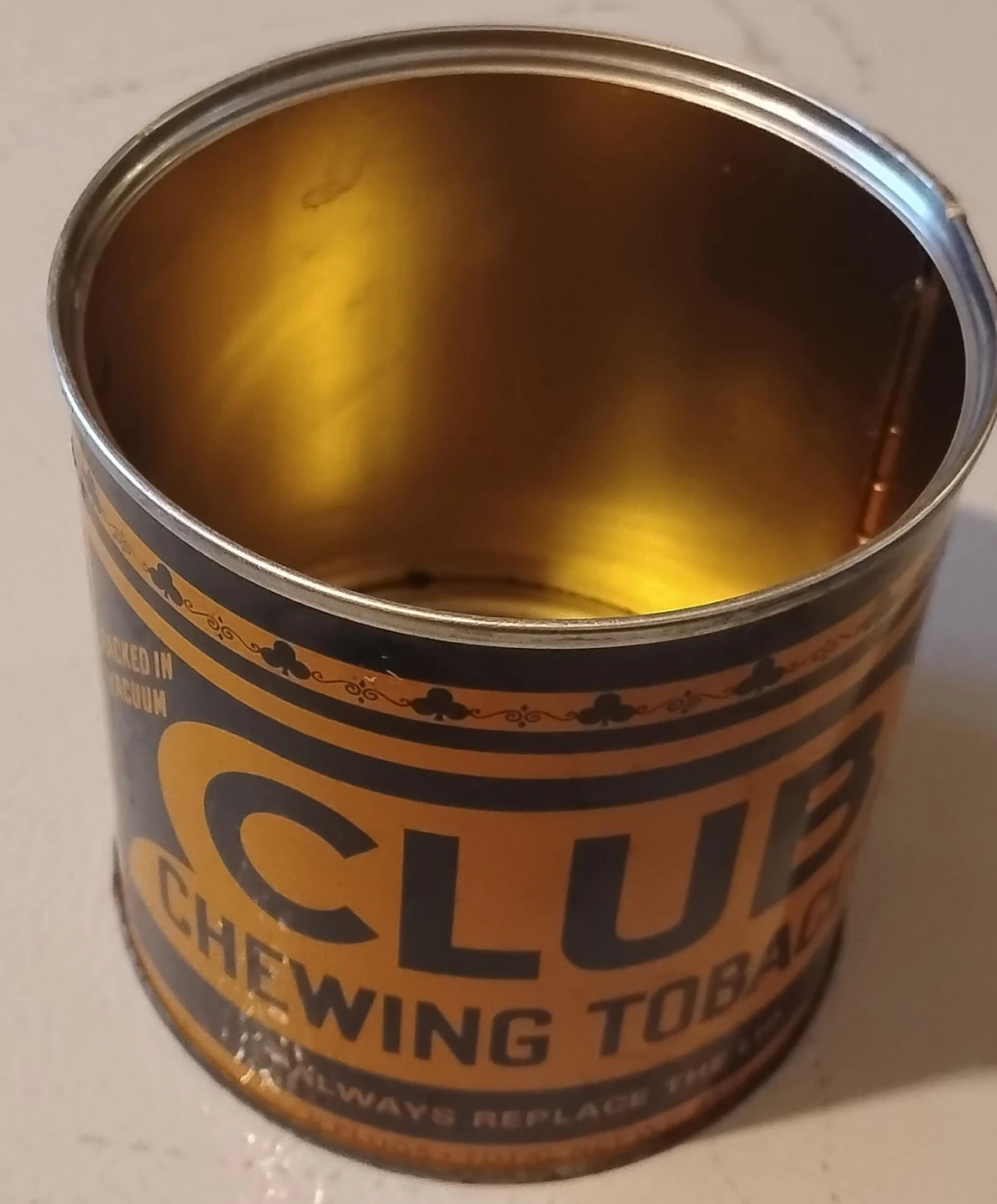 Club Chewing Tobacco Can