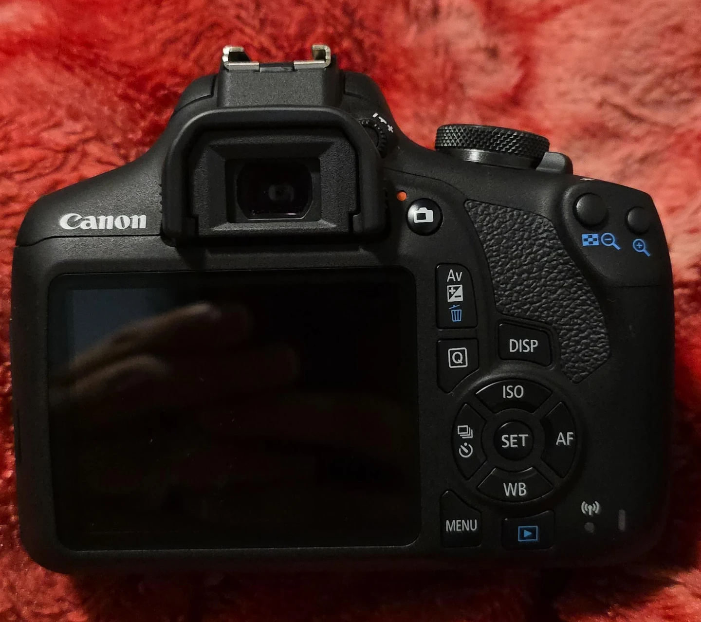 Canon EOS Rebel T7 DSLR Camera
