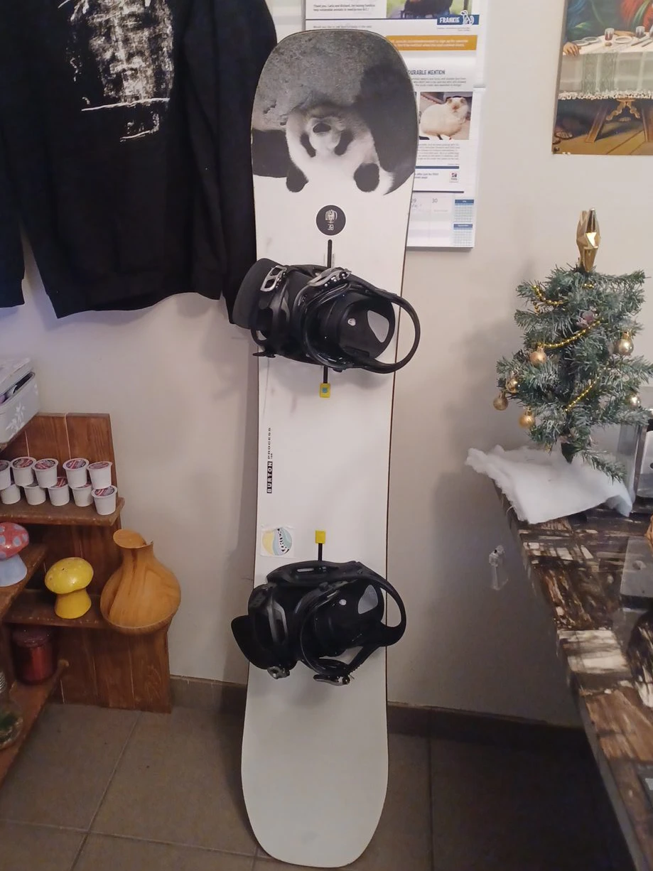 Burton Progress Snowboard with Bindings
