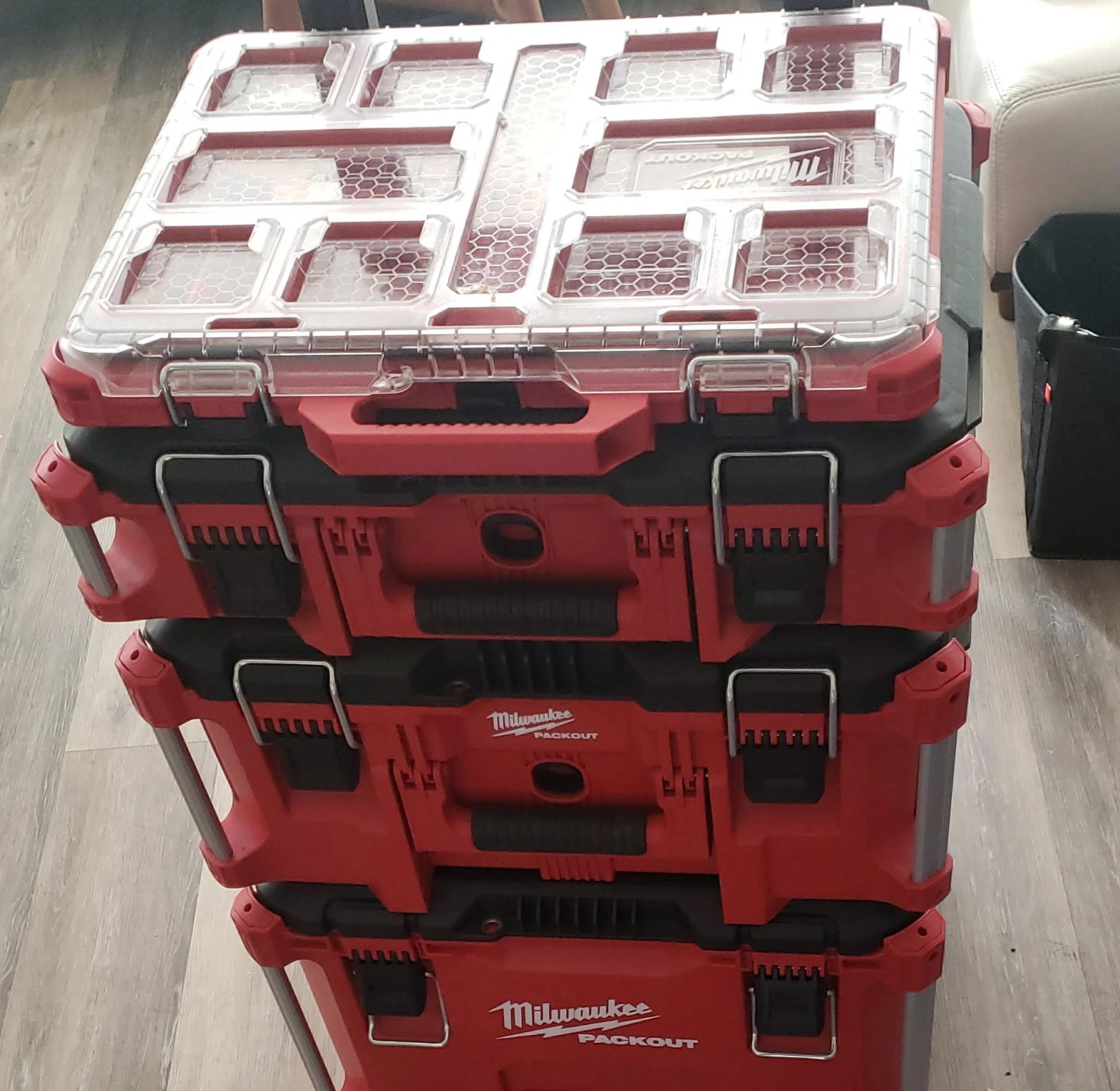 Milwaukee PACKOUT Rolling Tool Box System