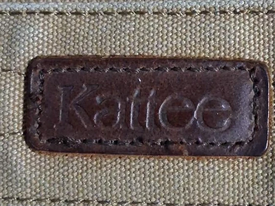 Katlee Canvas Messenger Bag - photo 5