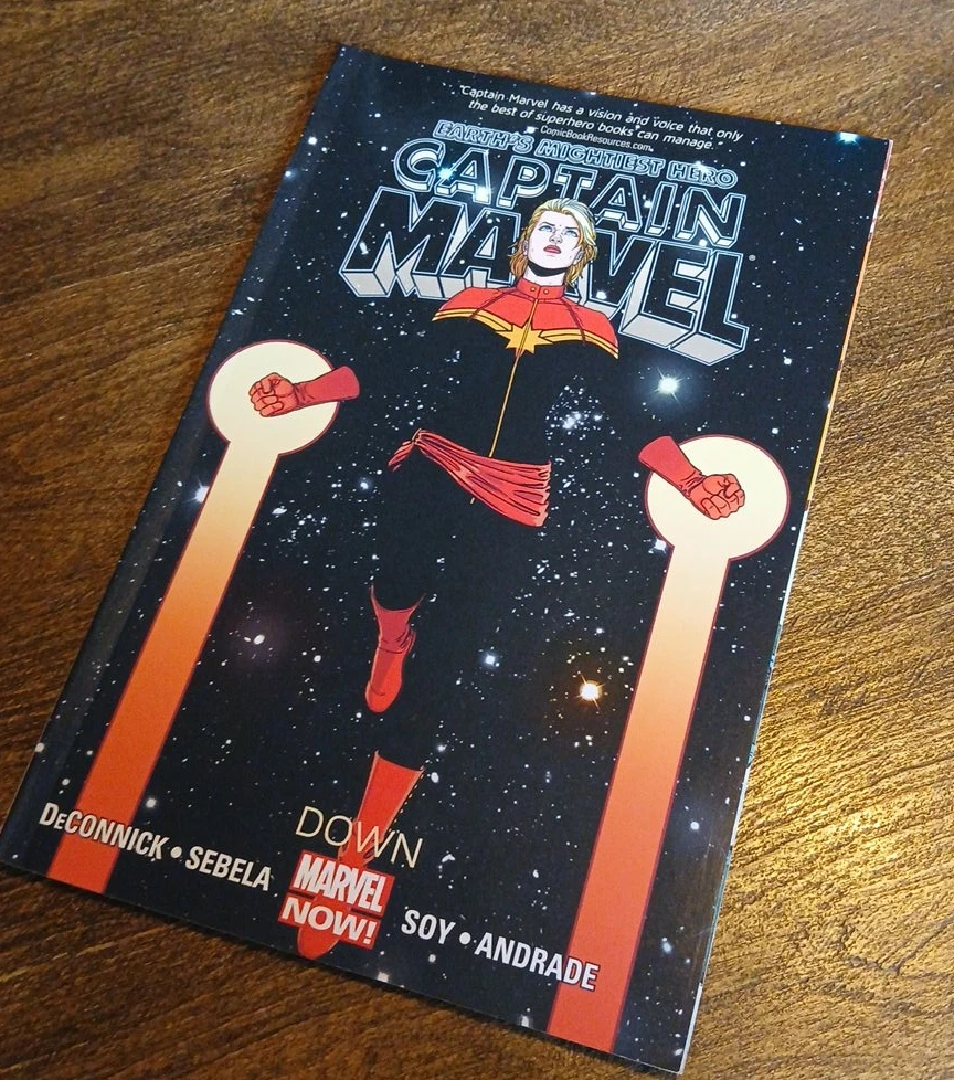 Captain Marvel: Earth's Mightiest Hero Comic