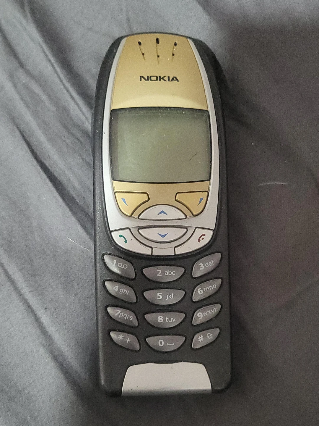 Nokia 3310 Cell Phone