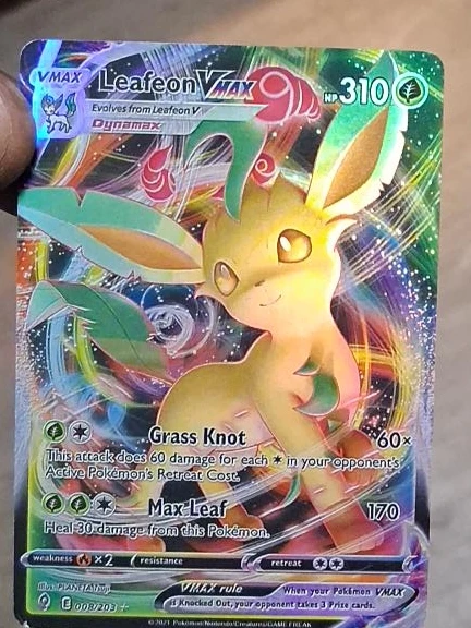 Pokemon TCG Leafeon VMAX 008/203