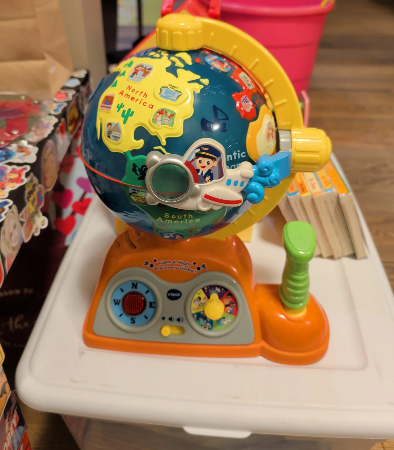 VTech Light & Flight Discovery Globe