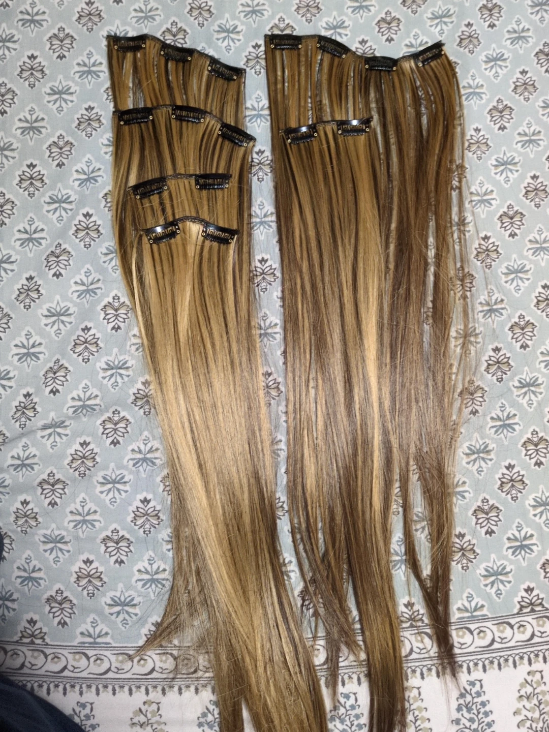 Clip-in Hair Extensions - Blonde/Brown Ombre
