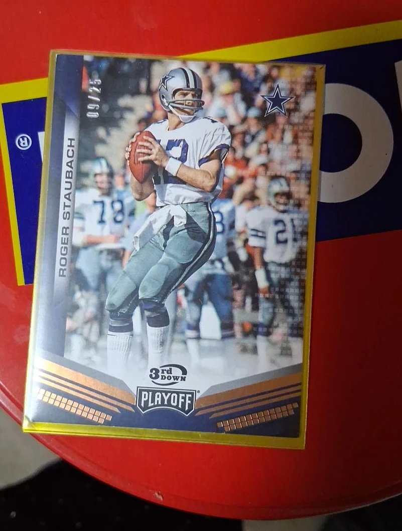 2011 Playoff Contenders "3rd Down" Roger Staubach Card 09/25