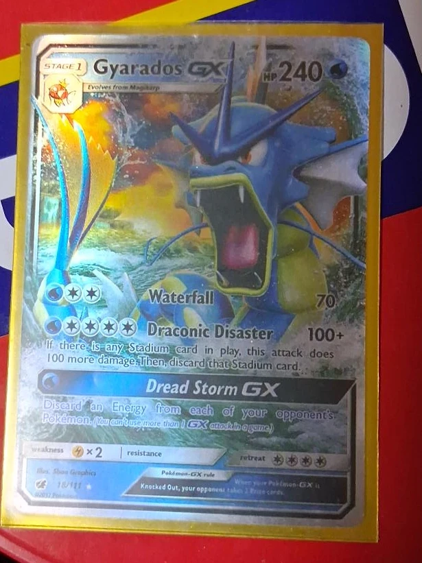 Pokemon Gyarados GX Stage 1 Trading Card 18/111