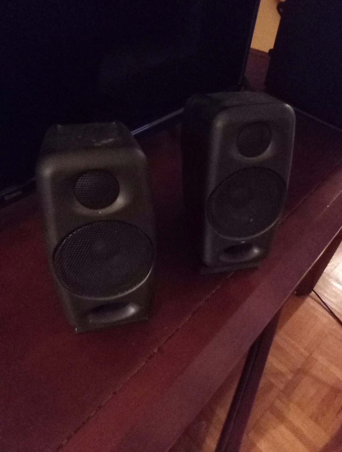 iloud 3.5 inch studio monitors AMAZING SOUND.