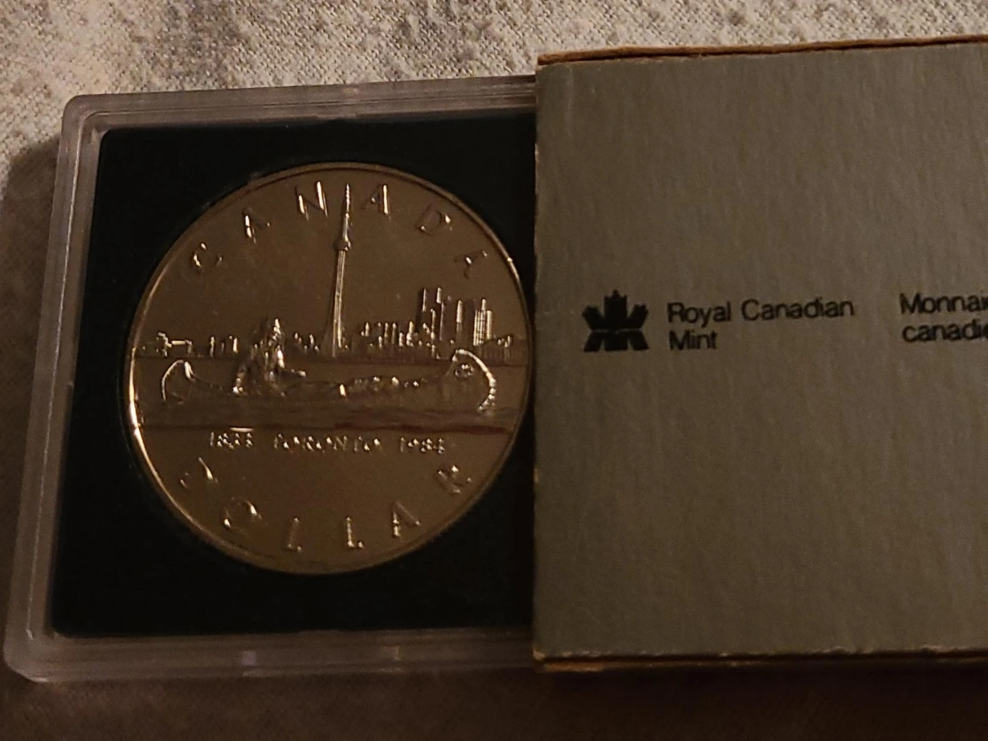 Royal Canadian Mint 1988 Toronto Dollar Coin