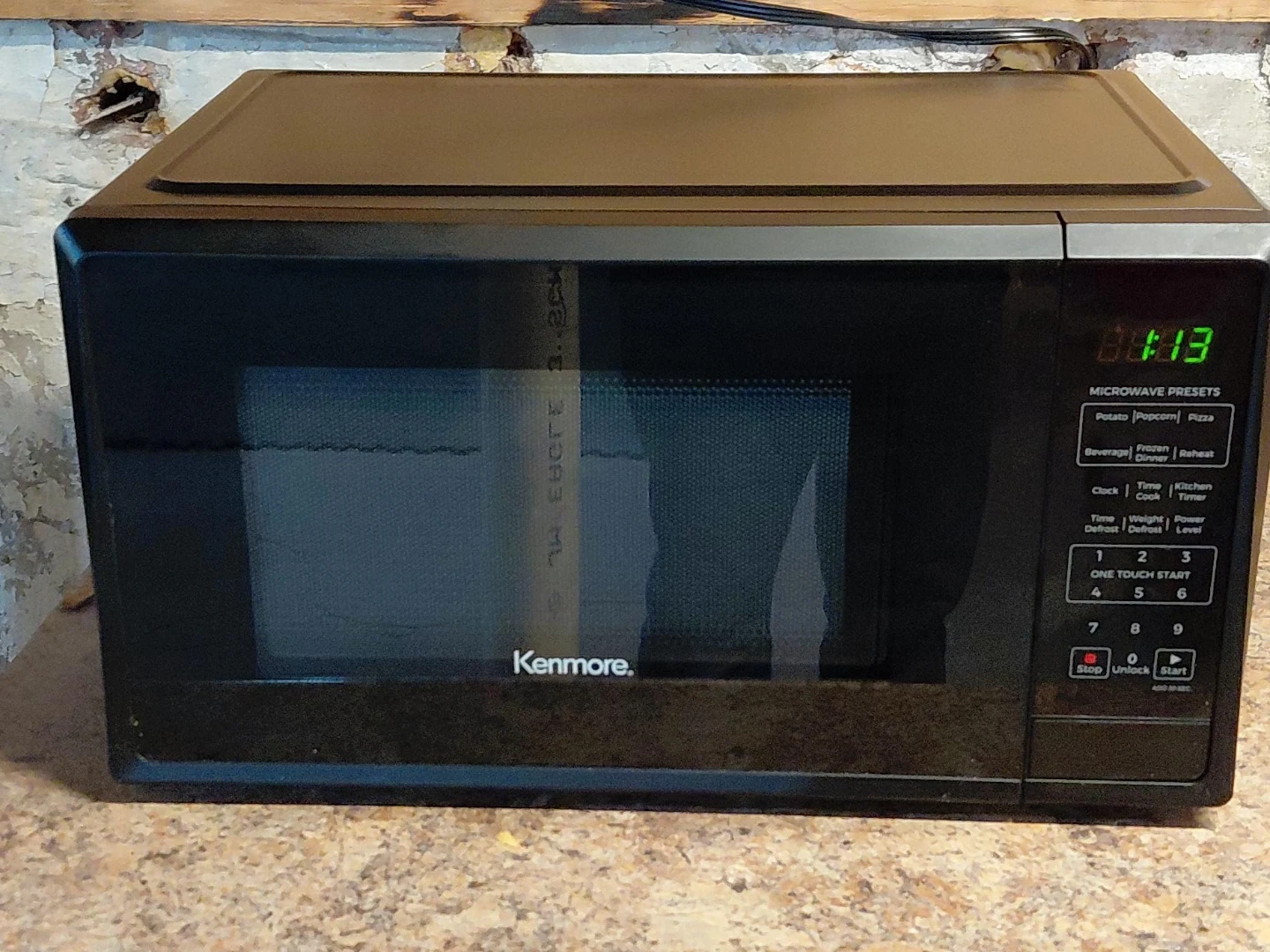 Kenmore Black Microwave Oven
