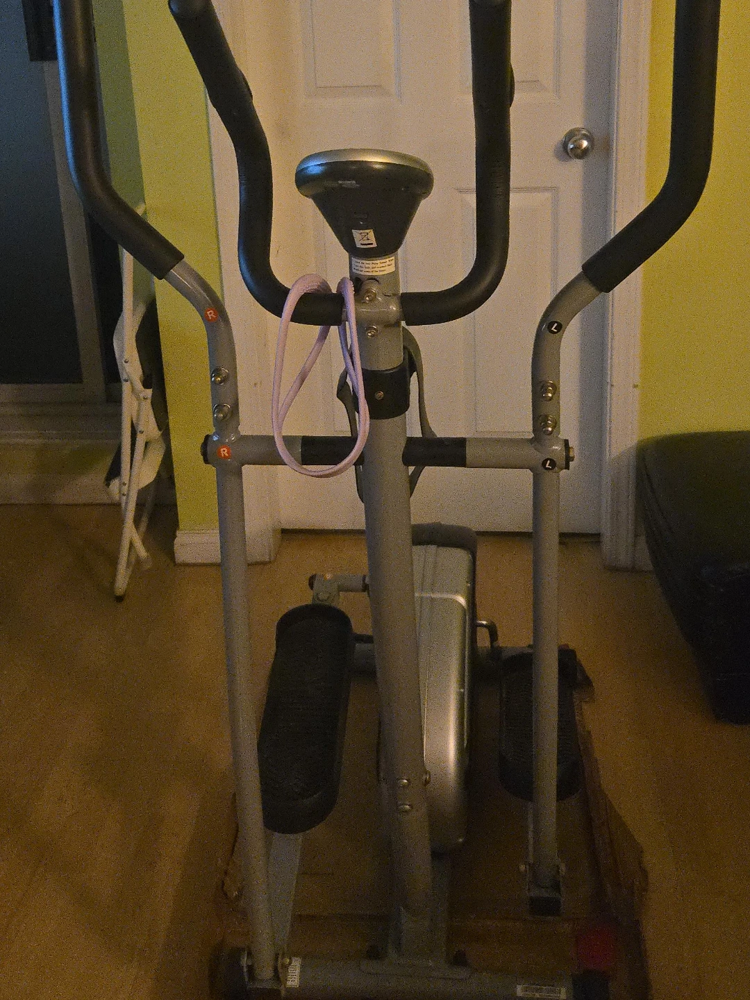 Sunny Health & Fitness Elliptical Machine