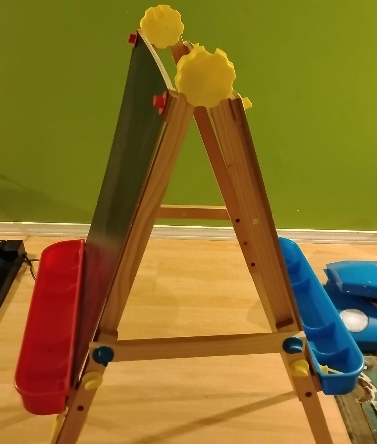 Kids Double Sided Easel