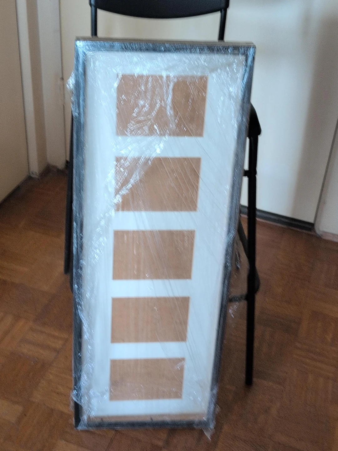 5-Opening Black Photo Frame