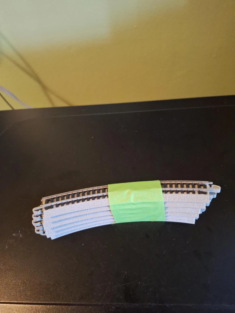 Curved Train Tracks (Set of 10)