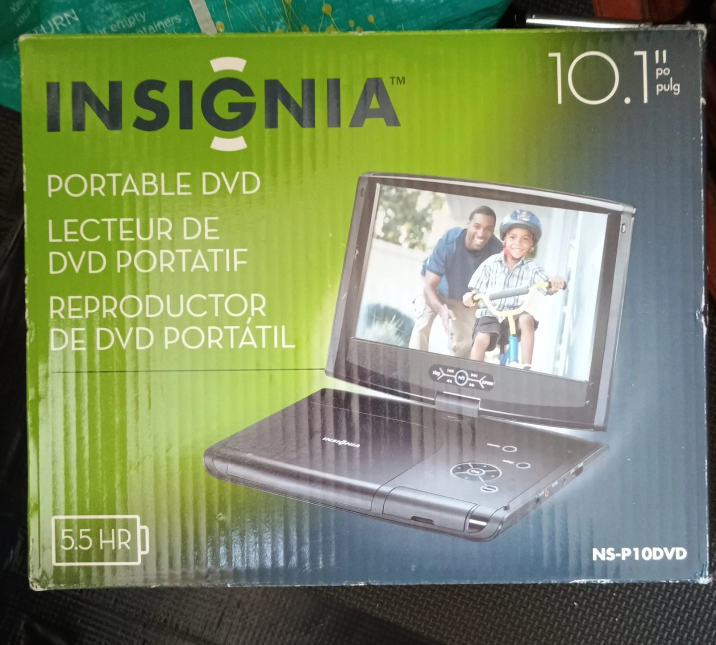Insignia 10.1" Portable DVD Player NS-P10DVD