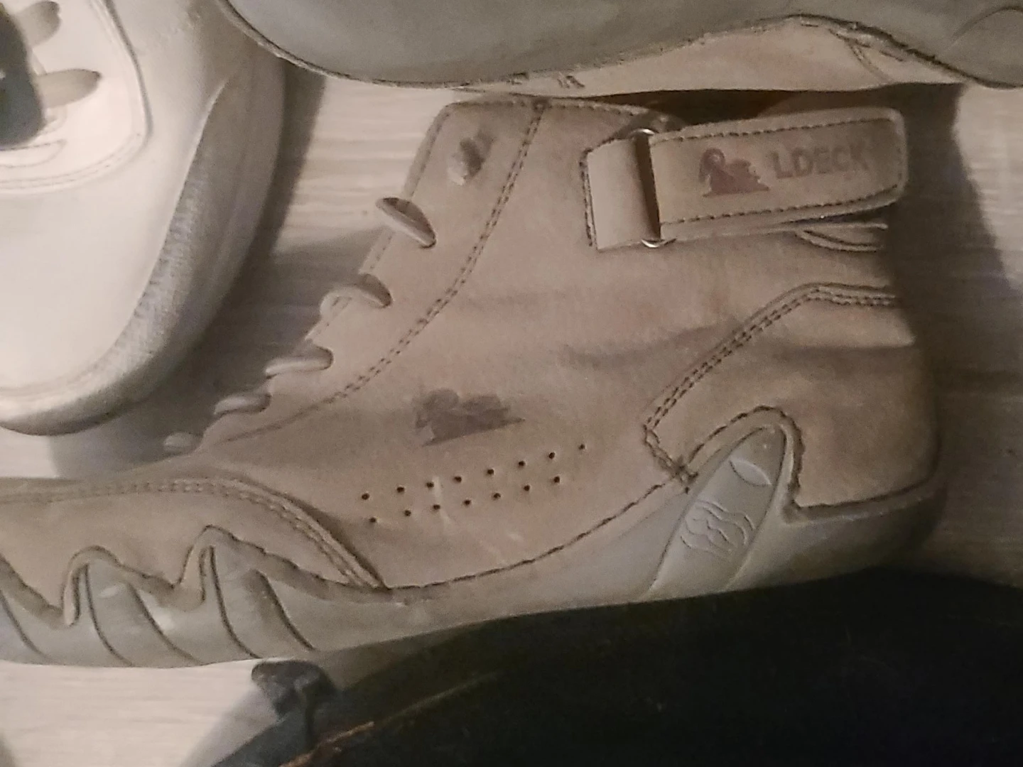 LDECK High-Top Sneakers