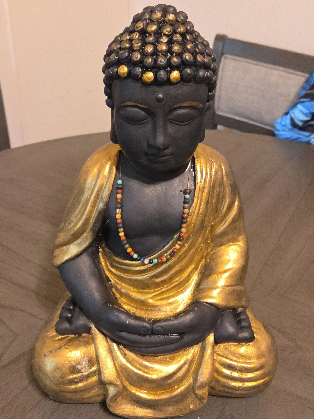 Sitting Buddha Statue - Black and Gold