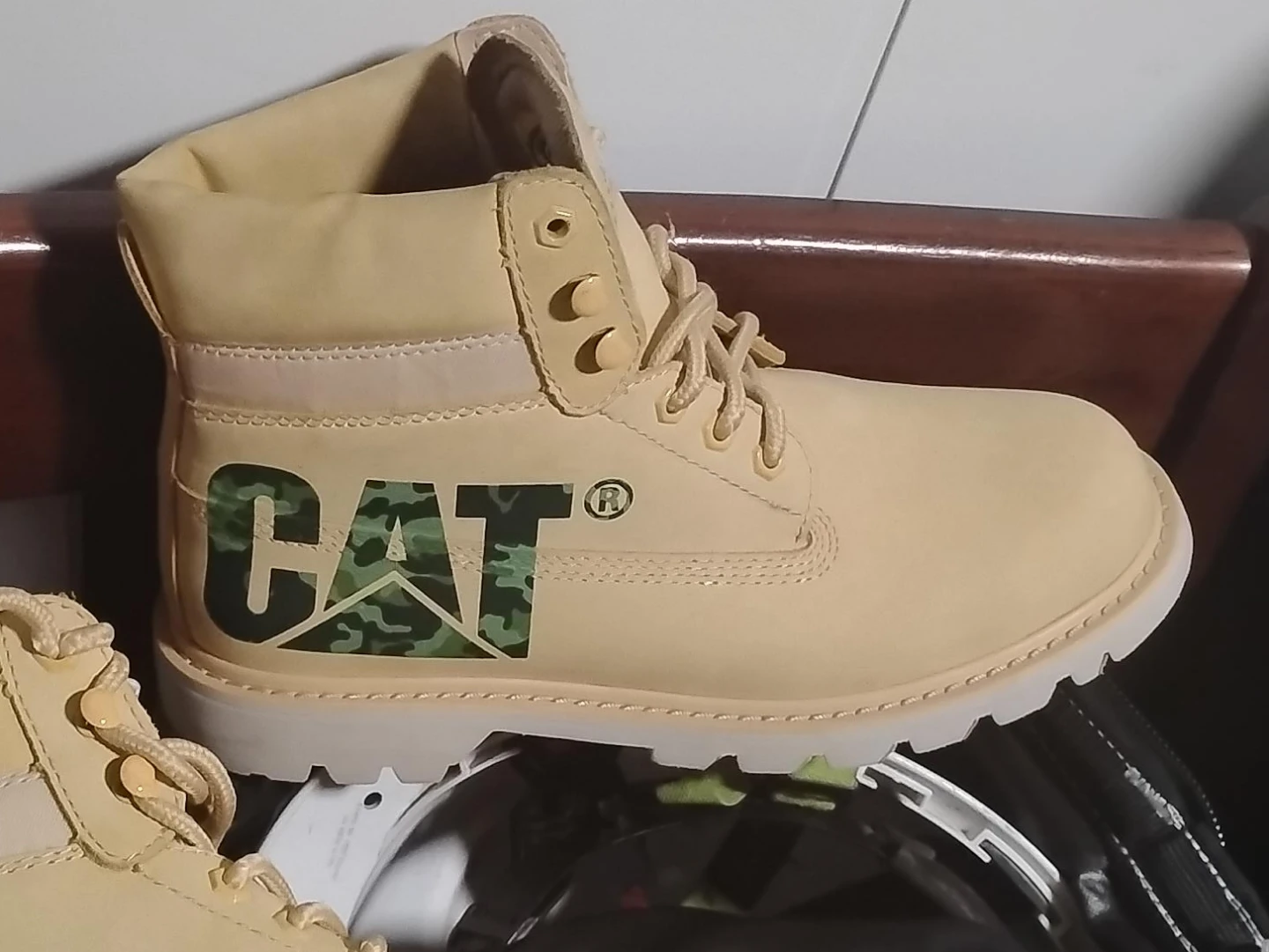 CAT Boots - Beige