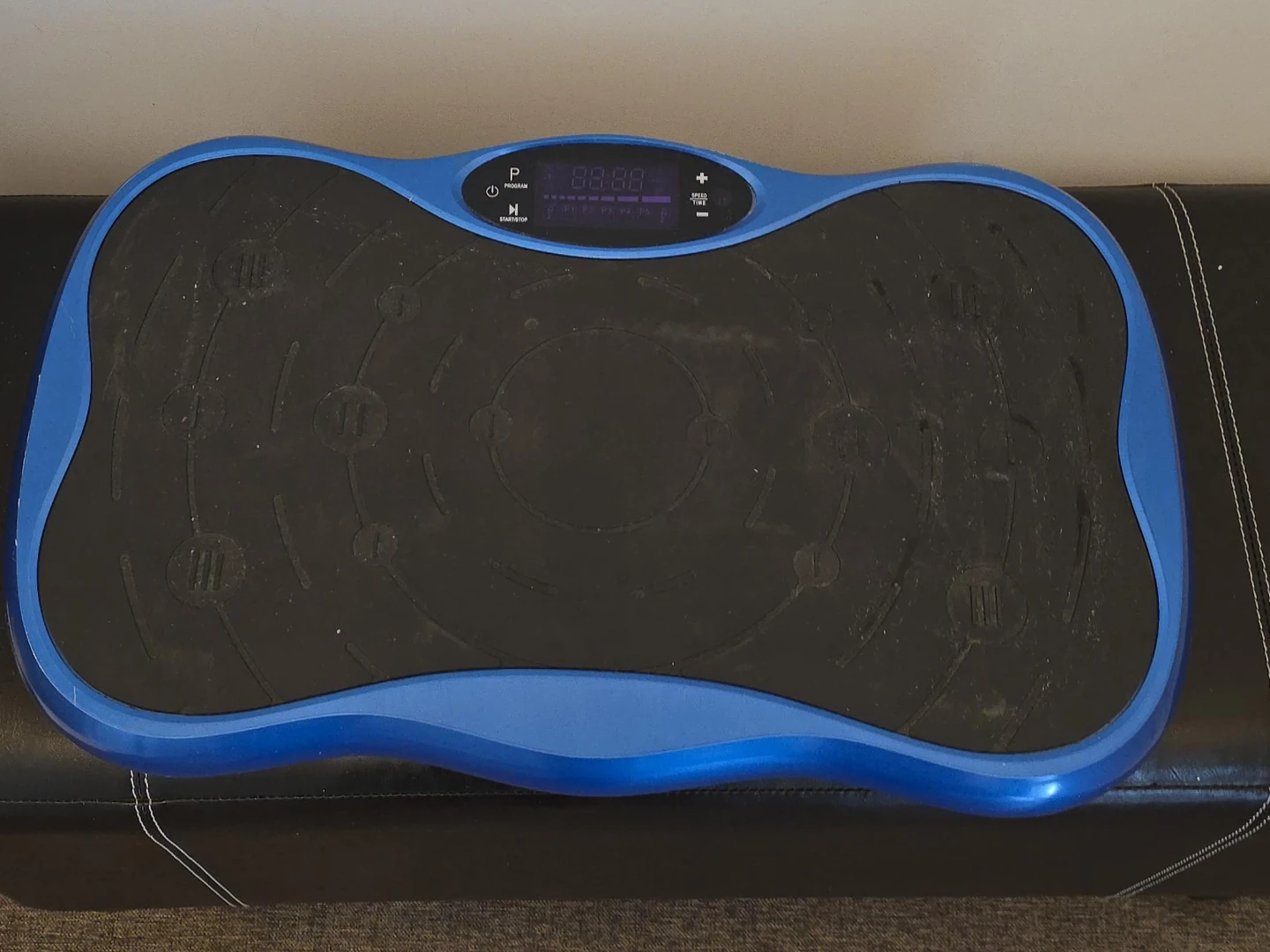 Vibration Plate Exercise Machine