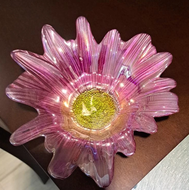 Pink Iridescent Glass Flower Dish