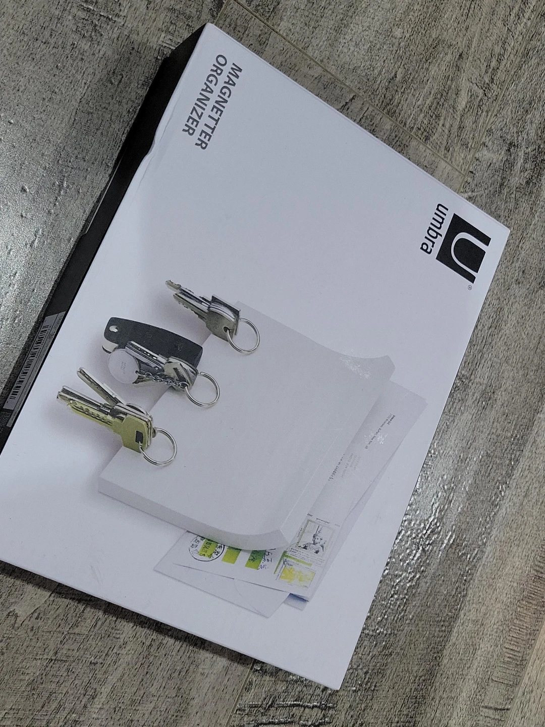 Umbra Magnet Letter Organizer