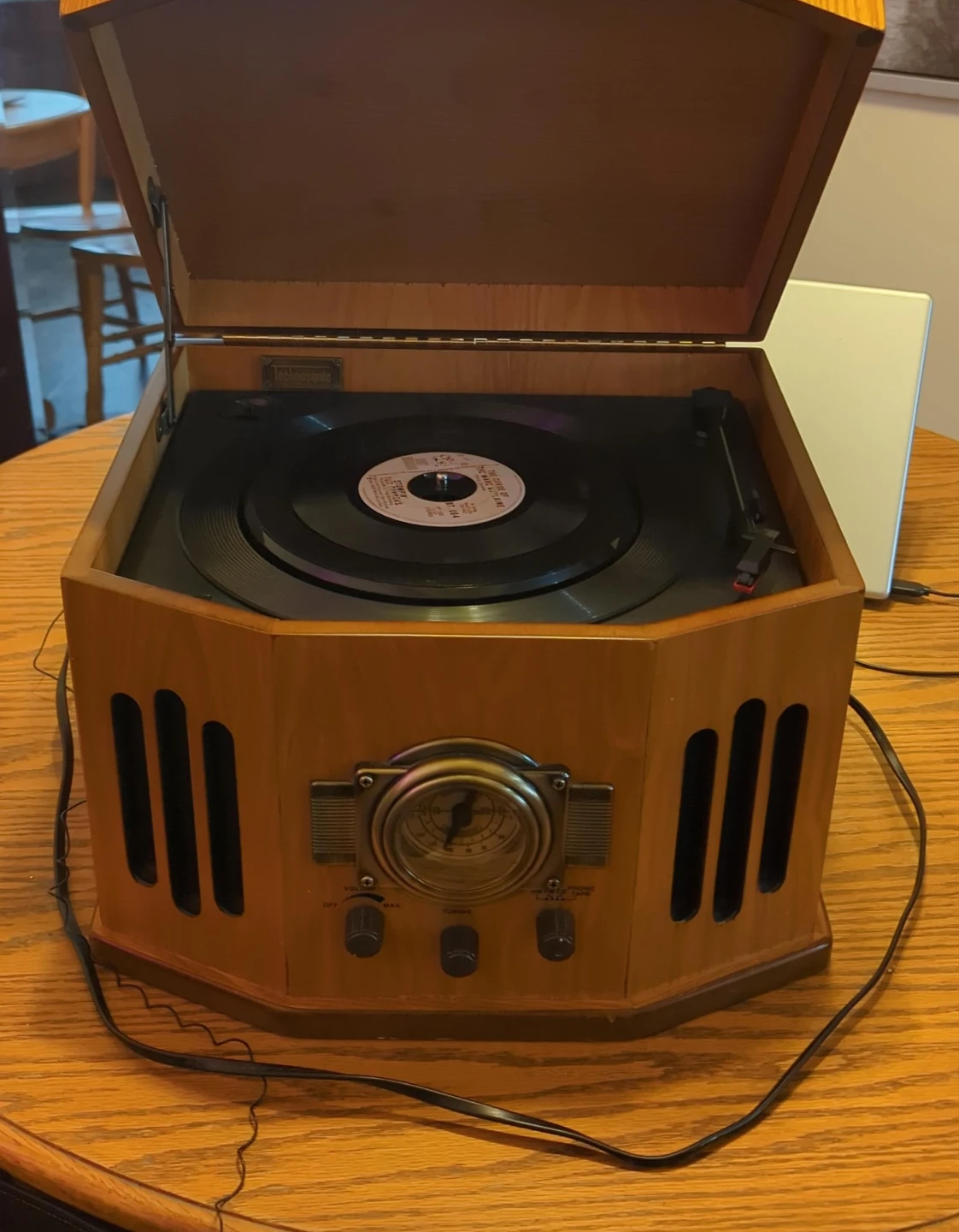 Technosonic record player