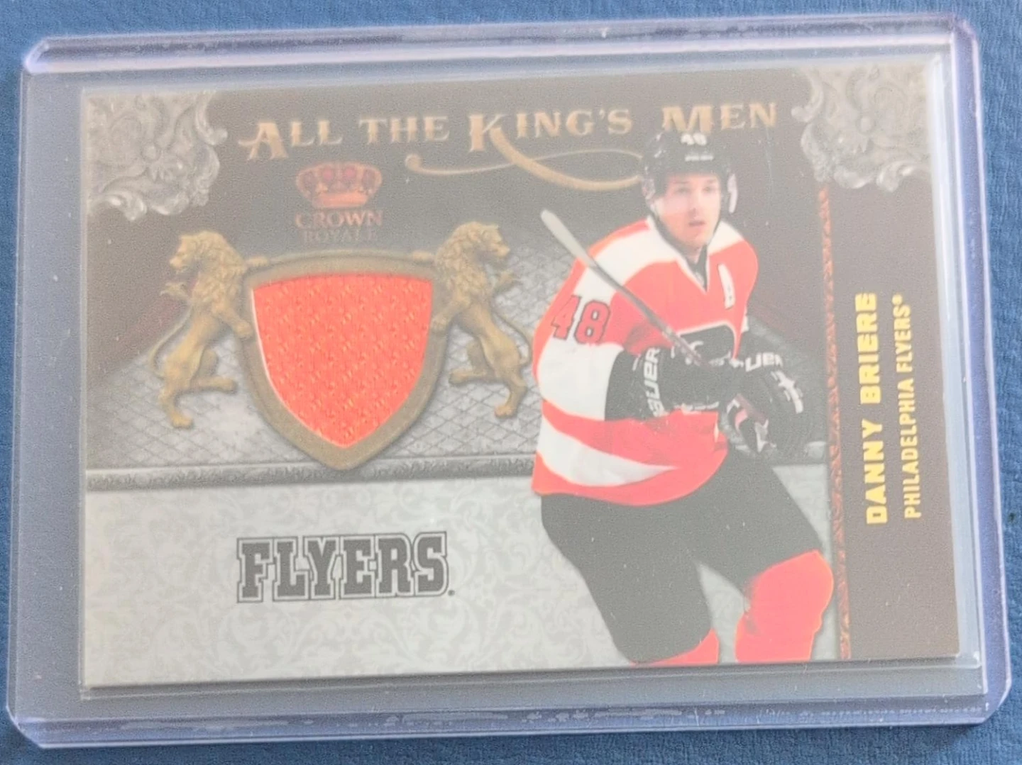 2011 Panini Crown Royale Danny Briere Game Worn Jersey Card