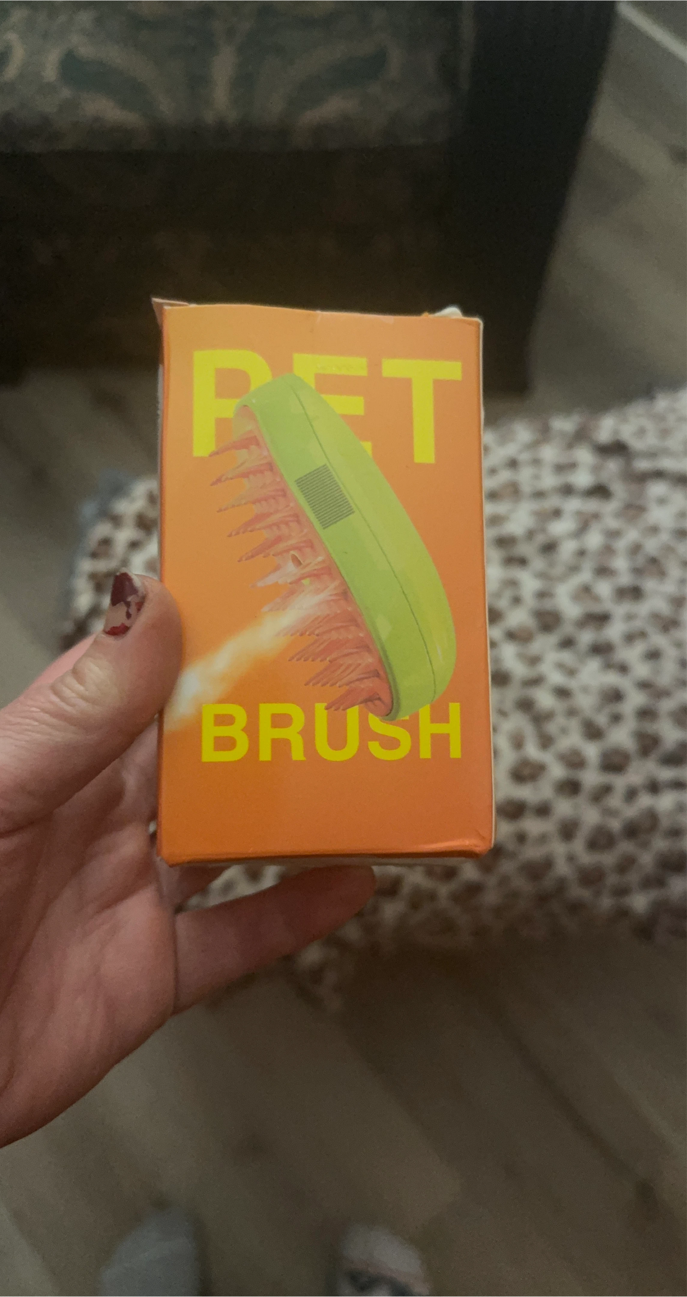 Pet Brush with one click, wet, cool mist spray and like to