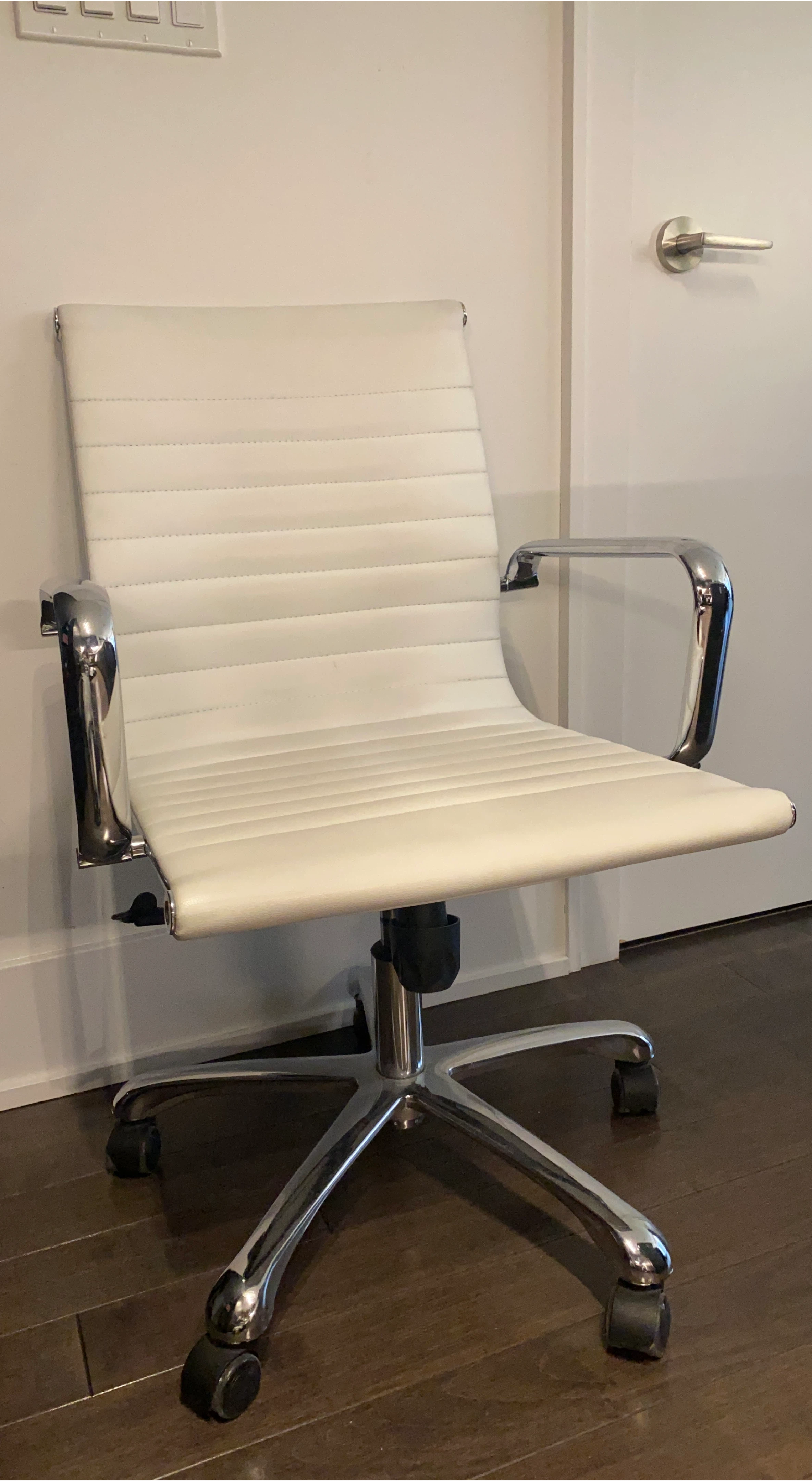 White Executive Office Chair
