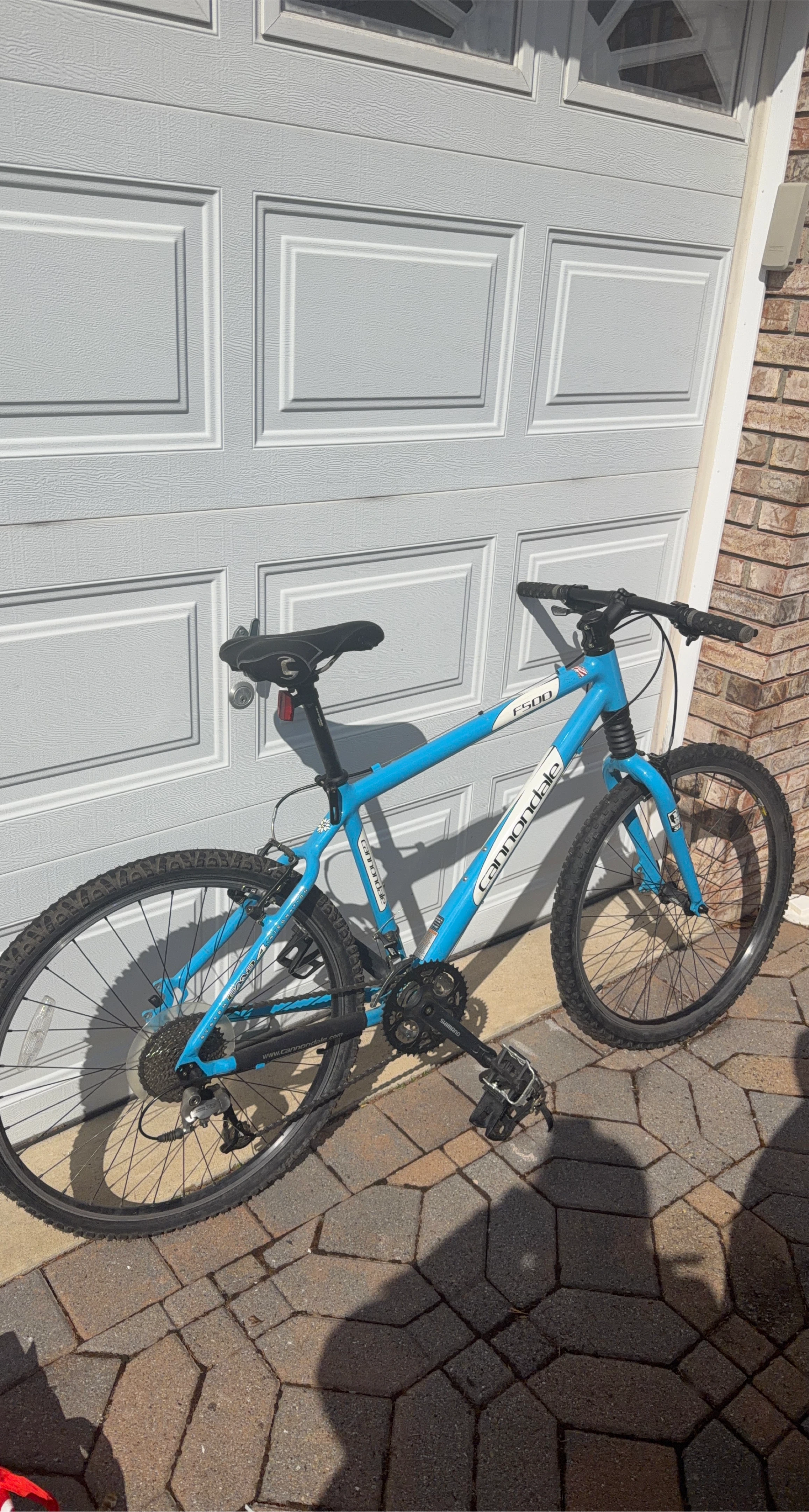 Cannondale F500 Mountain Bike - Blue