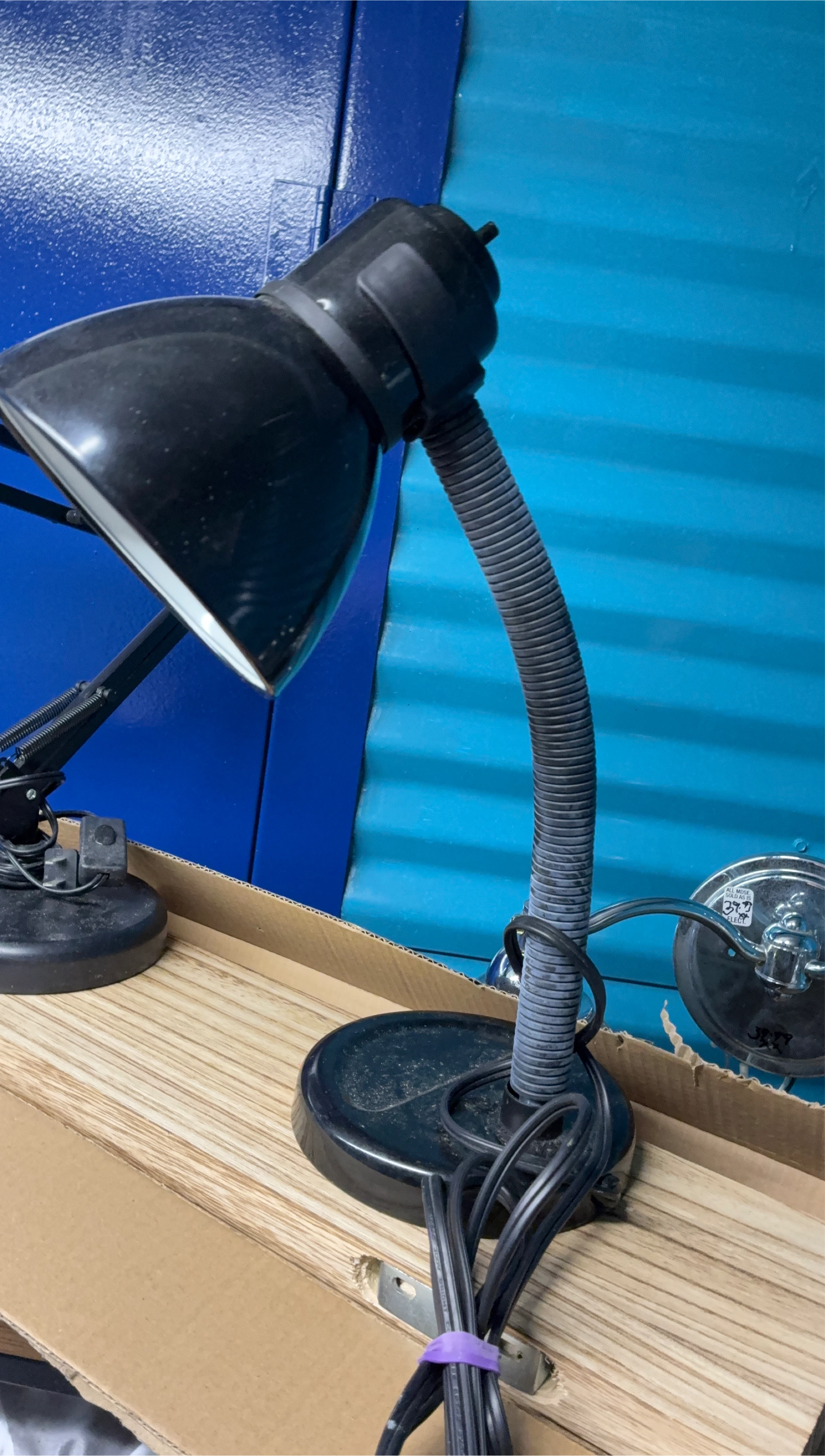 Black Gooseneck Desk Lamp