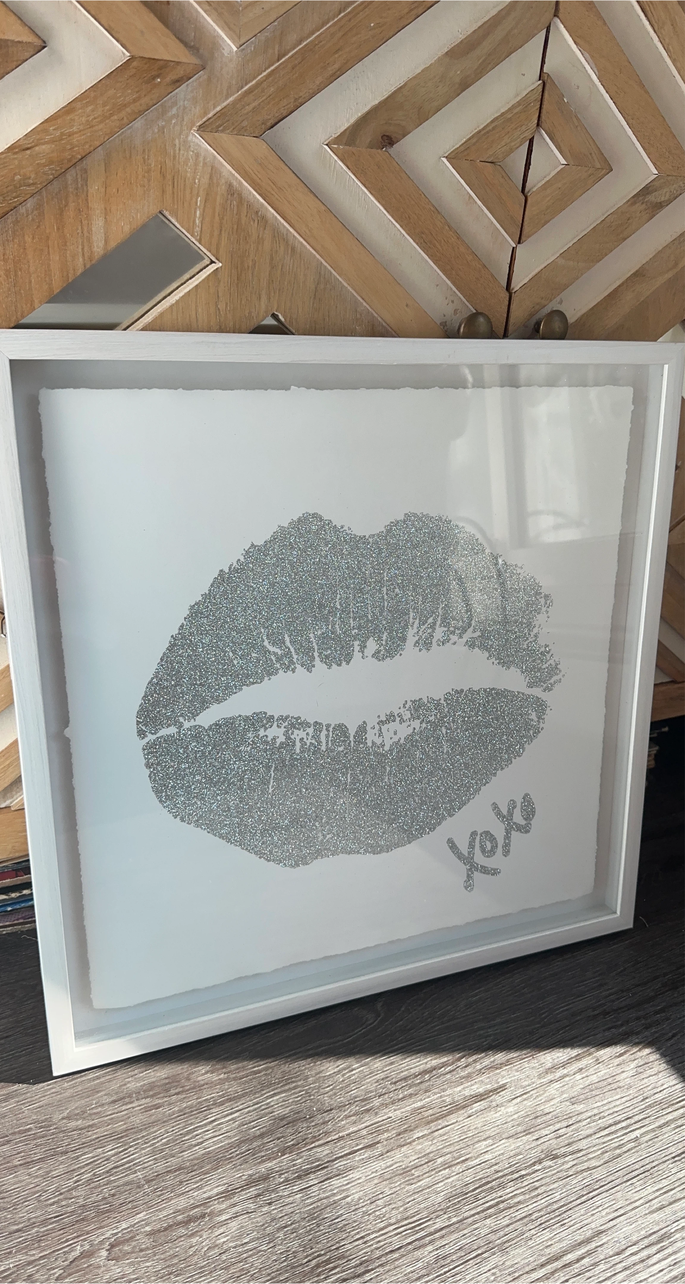 Framed Glitter Lips "Xoxo" Wall Art